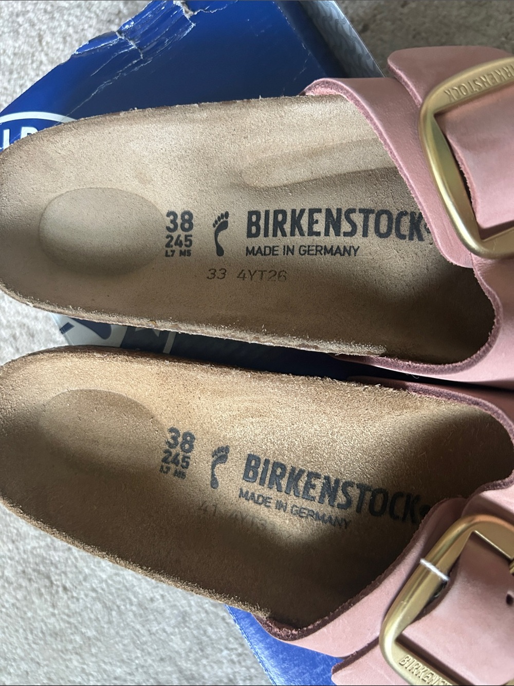 Birkenstock Women’s Single Strap Sandals in Old Rose Pink with Gold Buckle - Picture 5 of 5